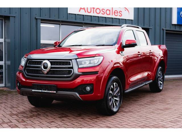 Gwm Poer300 2.4 LUX Pick Up Diesel Lunar Red