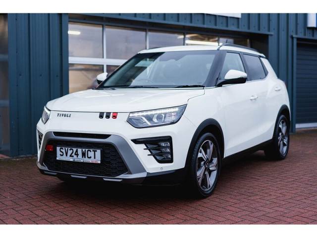 KGM Tivoli 1.5 K40 SUV Petrol Grand White
