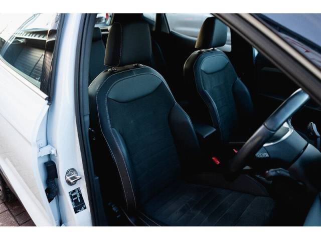 2023 SEAT Arona 1.0 TSI XPERIENCE Lux