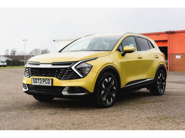Kia Sportage 1.6 T-GDi 3 SUV Hybrid Yellow