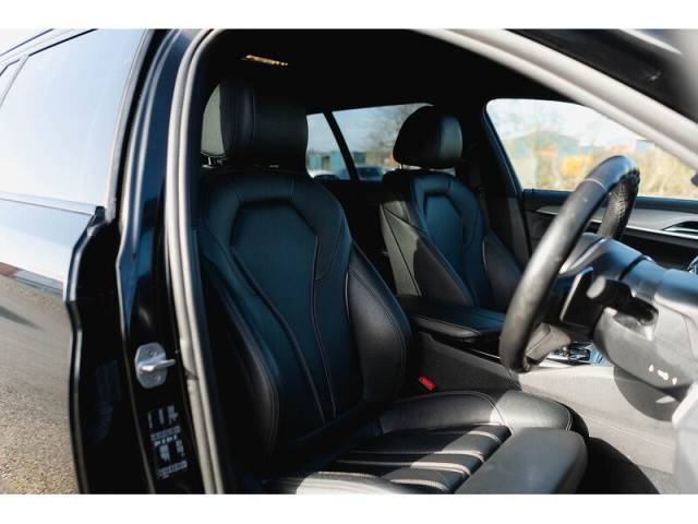 2018 BMW 5 Series 2.0 520i M Sport