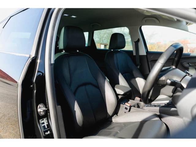 2019 SEAT Leon 2.0 TSI XCELLENCE Lux