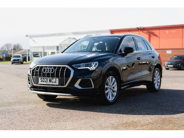 Audi Q3 2.0 TDI Sport SUV Diesel Mythos Black
