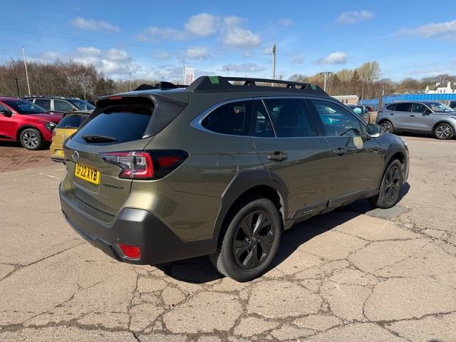 2022 Subaru Outback 2.5 i Field