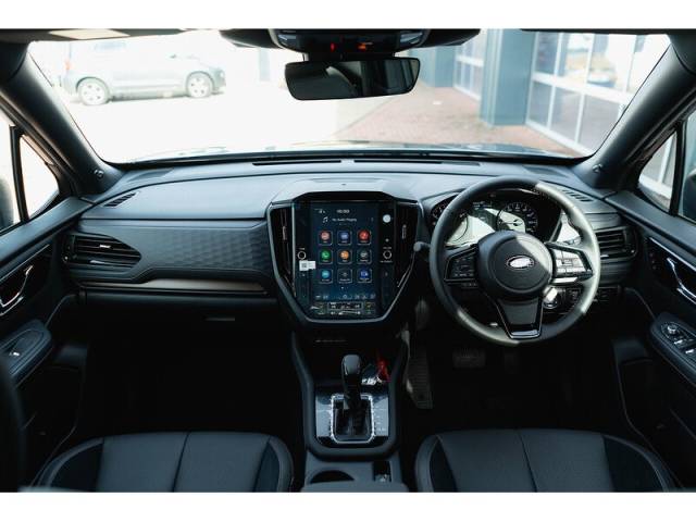 Subaru Forester 2.0 E-Boxer Touring