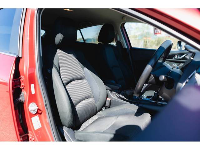 2014 Mazda 3 2.0 SKYACTIV-G Sport Nav