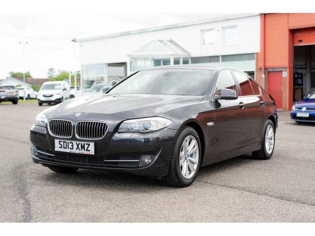 BMW 5 Series 2.0 520d SE Saloon Diesel Sophisto Grey II