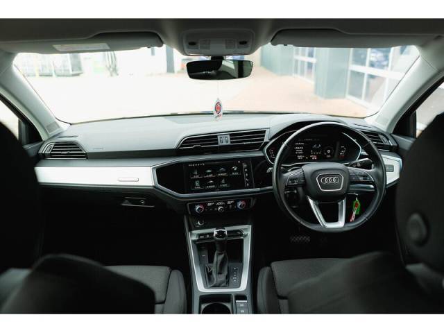 2023 Audi Q3 2.0 TDI Sport