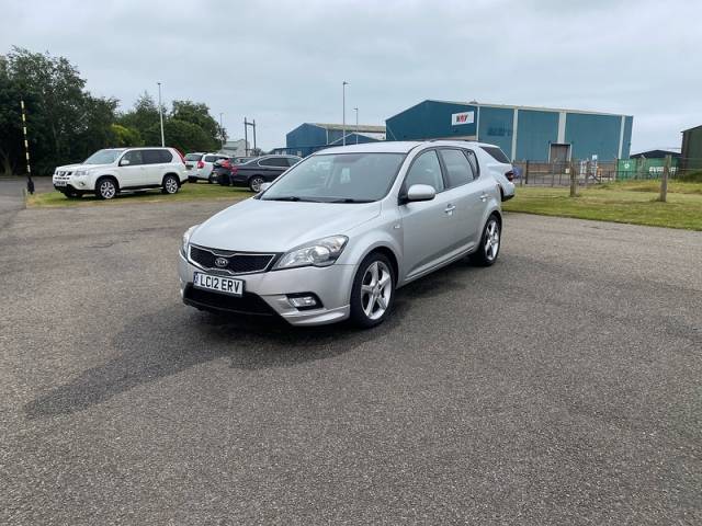 Kia Ceed 1.6 CRDi 3 Hatchback Diesel Silver