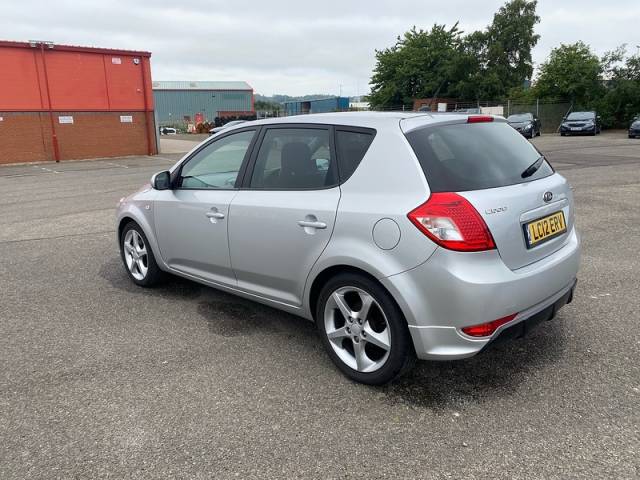 2012 Kia Ceed 1.6 CRDi 3
