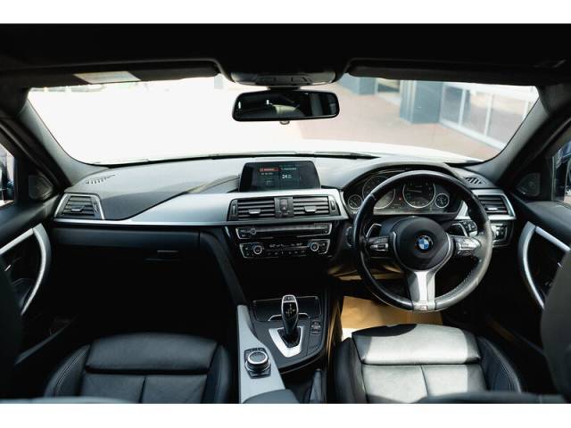 2019 BMW 3 Series 2.0 320i M Sport Shadow Edition