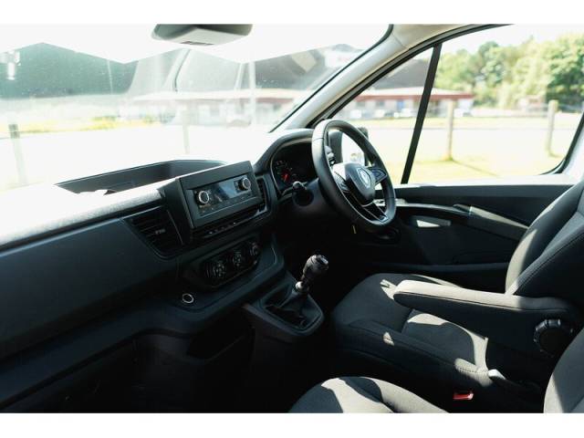 2022 Renault Trafic 2.0 dCi Blue LL30 Business
