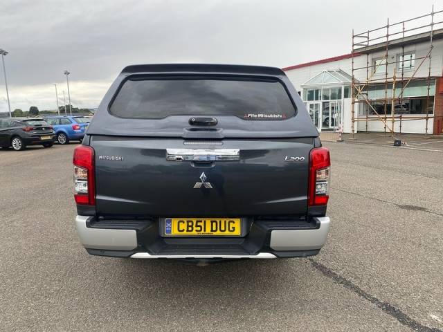 2020 Mitsubishi L200 2.2 DI-D DC Barbarian