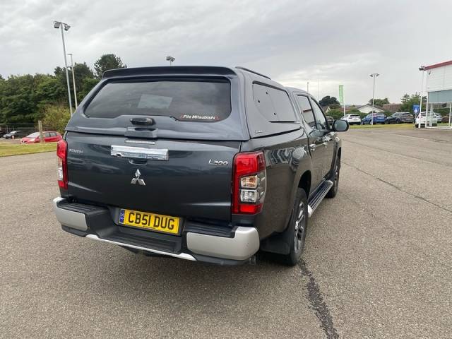 2020 Mitsubishi L200 2.2 DI-D DC Barbarian