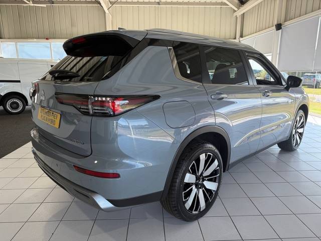 Mitsubishi Outlander PHEV 2.4 Nativa