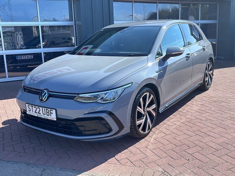 2022 VOLKSWAGEN GOLF