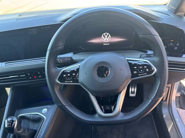 2022 Volkswagen Golf 1.5 TSI R-Line