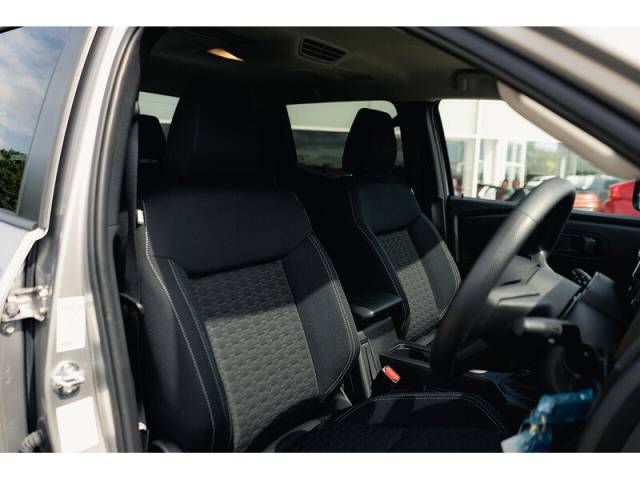 Mitsubishi L200 2.4 Titan