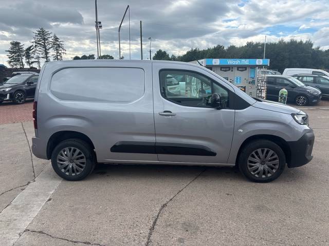 2024 Peugeot Partner 1.5 BlueHDi 1000 Asphalt