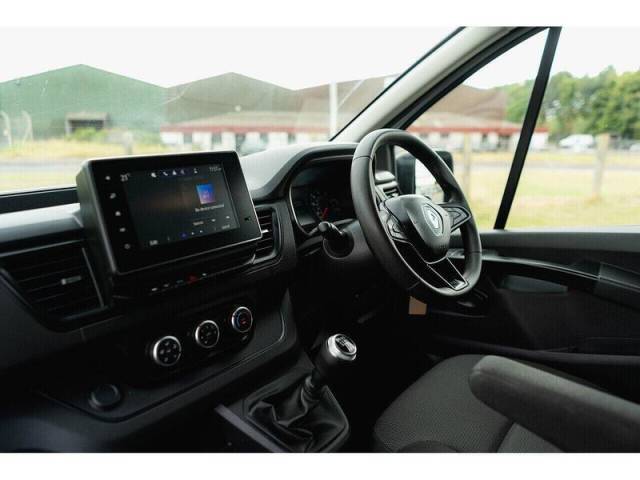 2023 Renault Trafic 2.0 dCi Blue SL30 Advance Panel Van 5dr Diesel Manual L1 H1 Euro 6 (s/s) (130 ps)