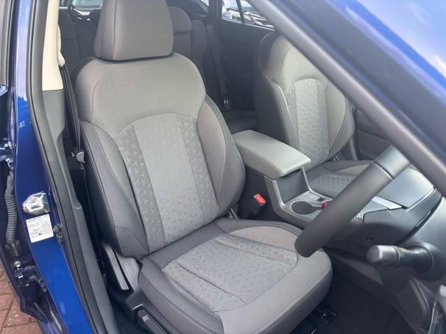 Subaru Crosstrek Limited 2.0 5dr Hatchback CVT Petrol/Electric