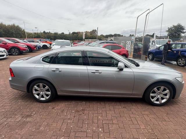 2017 Volvo S90 2.0 D4 Momentum Saloon 4dr Diesel Auto Euro 6 (s/s) (190 ps)