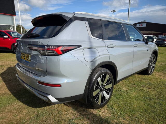 2026 Mitsubishi Outlander Nativa 2.4 5dr SUV Automatic Petrol/Electric