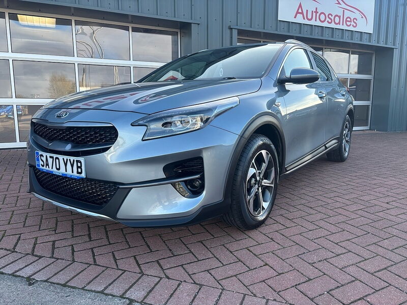 2020 KIA XCeed