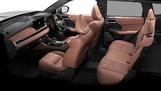All-New Mitsubishi Outlander PHEV - Interior